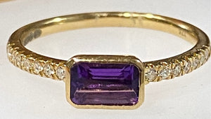 Gold Ring - Amethyst & Diamond
